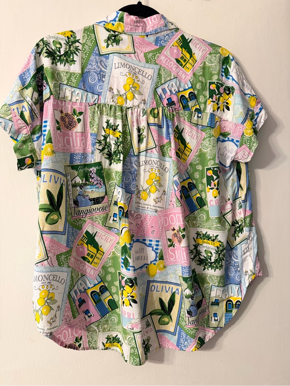 Jane + Delancey Womens Italy Travel Button Up Shirt Limoncello Blouse Top Sz M - Picture 2 of 6